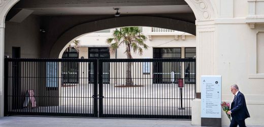Anschlag am Bondi Beach in Australien: Premier Anthony Albanese räumt Mängel im Kampf gegen Antisemitismus ein