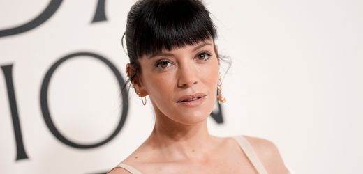 Lily Allen: Sängerin macht eine Therapie gegen ihre Shoppingsucht