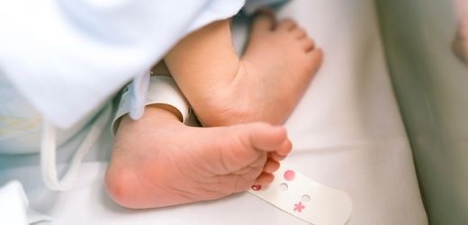 Hepatitis B: USA nehmen Impfempfehlung für Neugeborene zurück