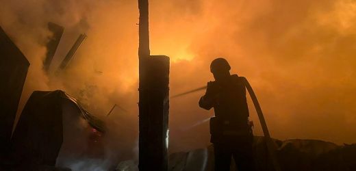 Krieg in der Ukraine: Russland greift Ukraine offenbar mit Hyperschallraketen und Drohnen an