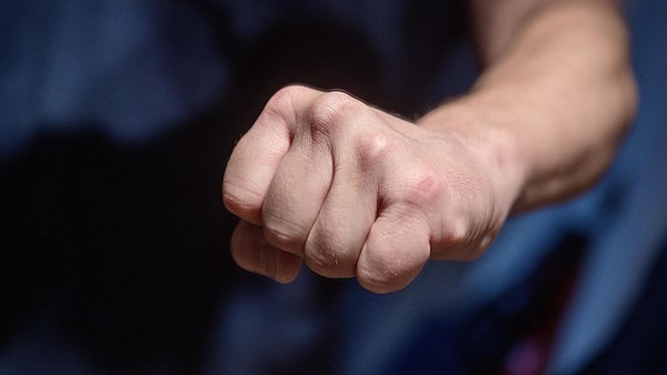 Gewalt gegen Mitarbeiter: Auch in der Sparkasse Velbert ein Thema
