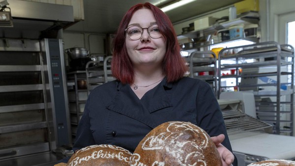 Diese Bäckereien bieten an den Feiertagen frische Brötchen in Velbert an