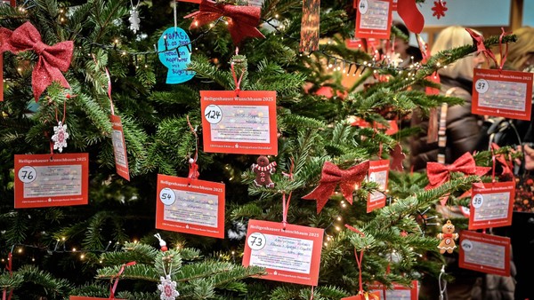 Heiligenhaus: Am Wunschbaum warten noch viele Wünsche