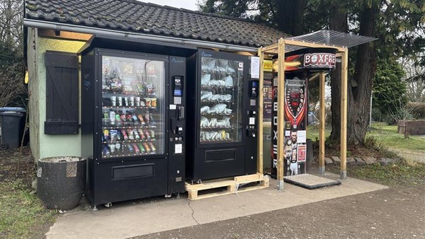 Mystery-Pakete in Velbert: Überraschungen gibt es jetzt auch aus dem Automaten
