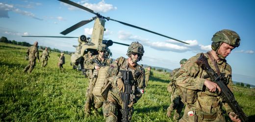 Wehrdienst: Vom Fallschirmjäger zum Kriegsdienstverweigerer – Mein Wandel