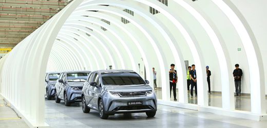 BYD: Autobauer aus China überholt Tesla bei Verkäufen von Elektrofahrzeugen