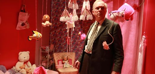 »Tatort«-Vote: Wie gefiel Ihnen »Murot und der Elefant im Raum« mit Ulrich Tukur?