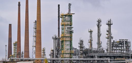 Schwedt: Bund verlängert Garantie für Beschäftigte der Raffinerie