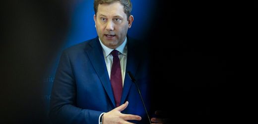 Lars Klingbeil bereitet Deutschland auf Sparkurs vor