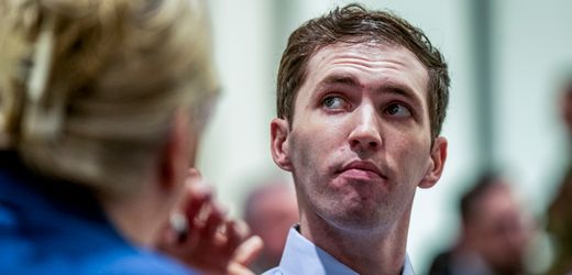 Tyler Robinson: Mutmaßlicher Attentäter von Charlie Kirk erstmals vor Gericht