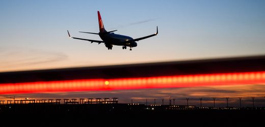 Deutschland lässt 192 Afghanen per Charterflug nach Erfurt einfliegen