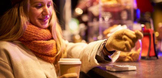 Weihnachtsmarkt-Preise: Geraspelte Kartoffeln in billigem Öl – 20 Euro