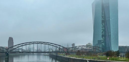 Tagesgeldkonto: Größere Banken bieten attraktivere Zinsen