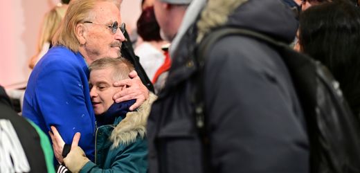 Frank Zanders Weihnachtsessen in Berlin: Dieses Mal gibt’s die Geschenke schon vor dem Essen