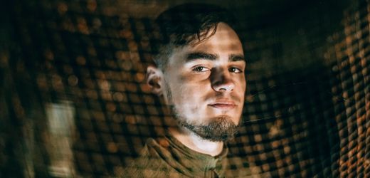 Ukraine-Krieg: Wie ein Soldat allein aus Asow-Stahl entkam