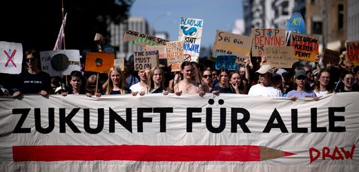 Berlin: Bundesregierung warnt vor sozialen Spannungen durch Klimapolitik