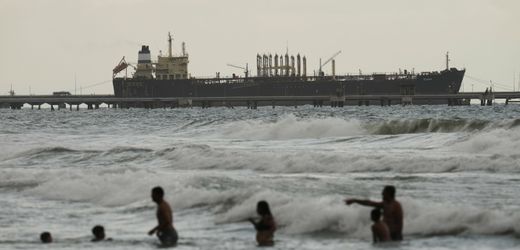 Eskalation gegen Venezuela: US-Einheiten verfolgen Öltanker im Atlantik