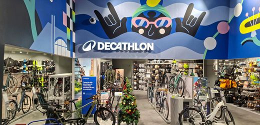 Decathlon warnt vor Softwarefehler bei E-Bikes – Pedale könnten sich rückwärts drehen