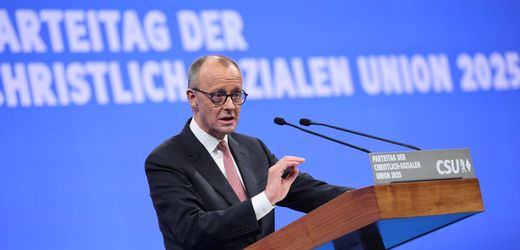 CSU-Parteitag: Friedrich Merz fordert Reformen und warnt vor Gefahren für Demokratie