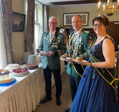 Weihnachtsbaum und Kaffeetafel: Schützen sorgen wieder für Zusammengehörigkeitsgefühl in Elten