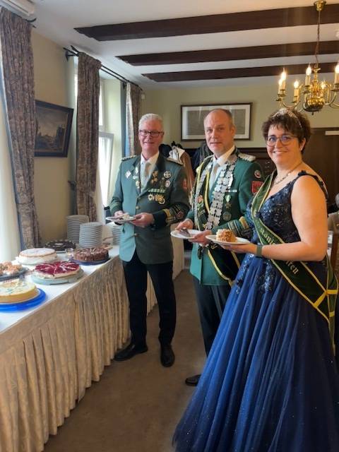 Weihnachtsbaum und Kaffeetafel: Schützen sorgen wieder für Zusammengehörigkeitsgefühl in Elten