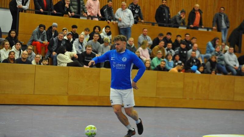 Gruppe 2 Hallenstadtmeisterschaft: Warum es erfahrene und schlaue Spieler in der Halle braucht