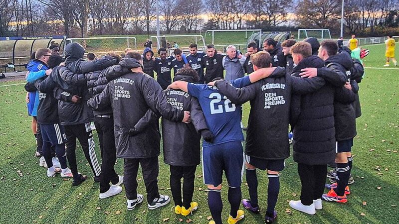 Sport aus Meerbusch: Nkowa führt FCB mit Dreierpack zum Derby-Sieg