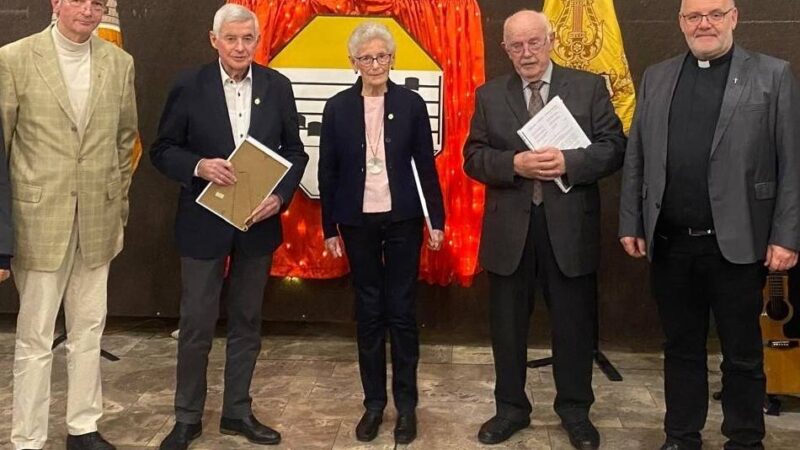 Stadtgespräche in Viersen: Wiedersehen, Jubilarehrung und jede Menge Sterne