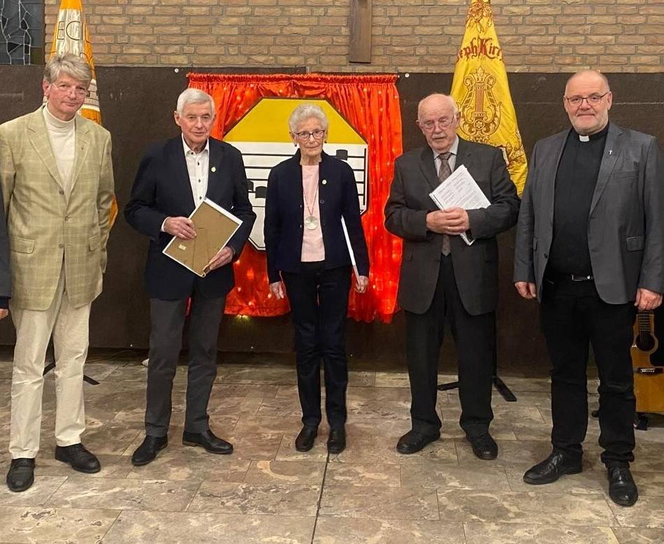 Stadtgespräche in Viersen: Wiedersehen, Jubilarehrung und jede Menge Sterne