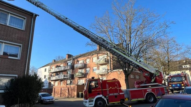 Sicherheitstipps der Einsatzkräfte: Klever Feuerwehr bei drei vermeintlichen Kaminbränden im Einsatz