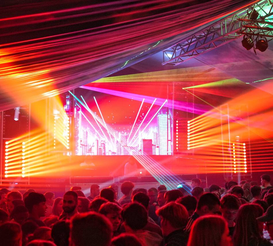 Am Samstag in der Stadthalle in Rheinberg: Stadthalle wird zur Disco