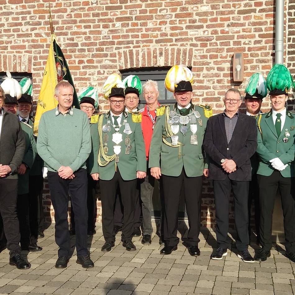 St.-Antonius-St.-Sebastianus-Bruderschaft : Bruderschaft Pont ehrt langjährige Mitglieder