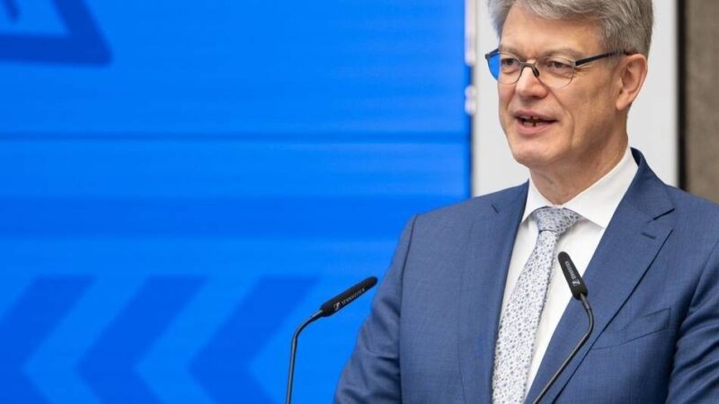 Mobilität in Krefeld: Verkehrsminister gibt Gelder für A57-Ausbau frei