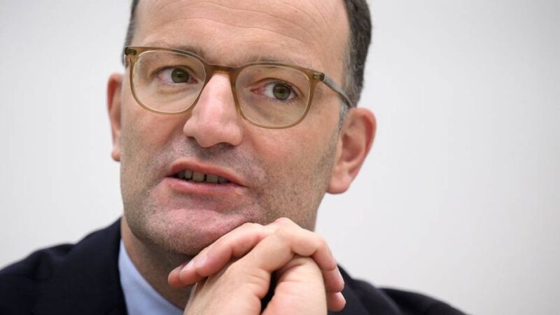 Politik in Radevormwald: Linkes Forum will gegen Spahn-Besuch protestieren