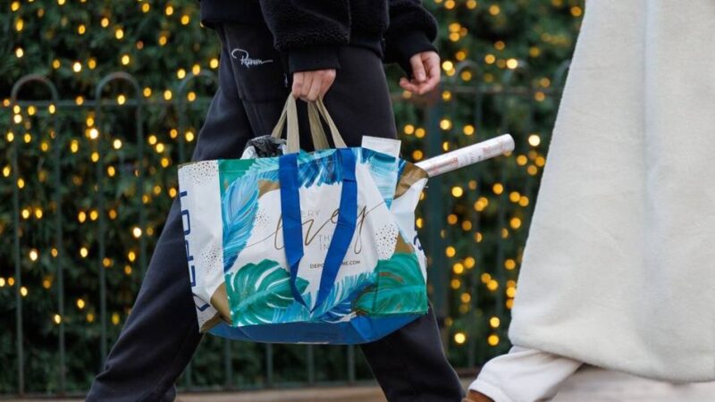 Einzelhandel in Neuss: Hoffnungen ruhen auf der letzten Shopping-Woche