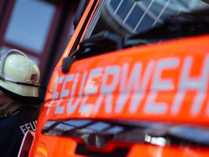 Drei Löschzüge im Einsatz: Feueralarm in Kita in Hochneukirch