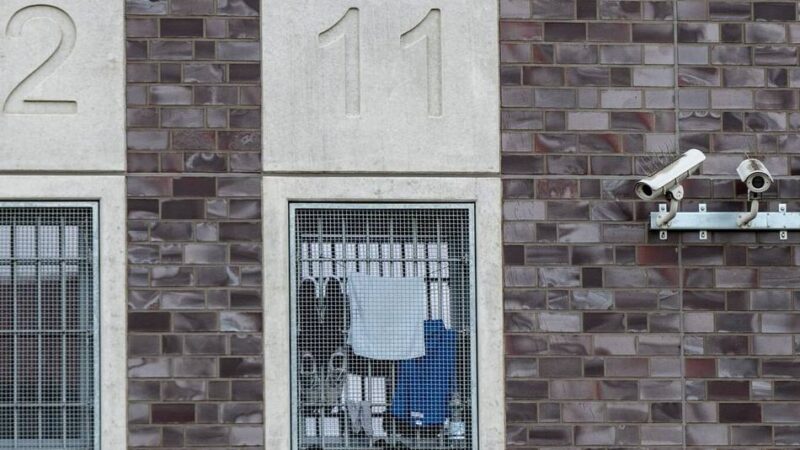 Todesfall in JVA Düsseldorf: 51-jähriger Gefangener tot in Zelle aufgefunden