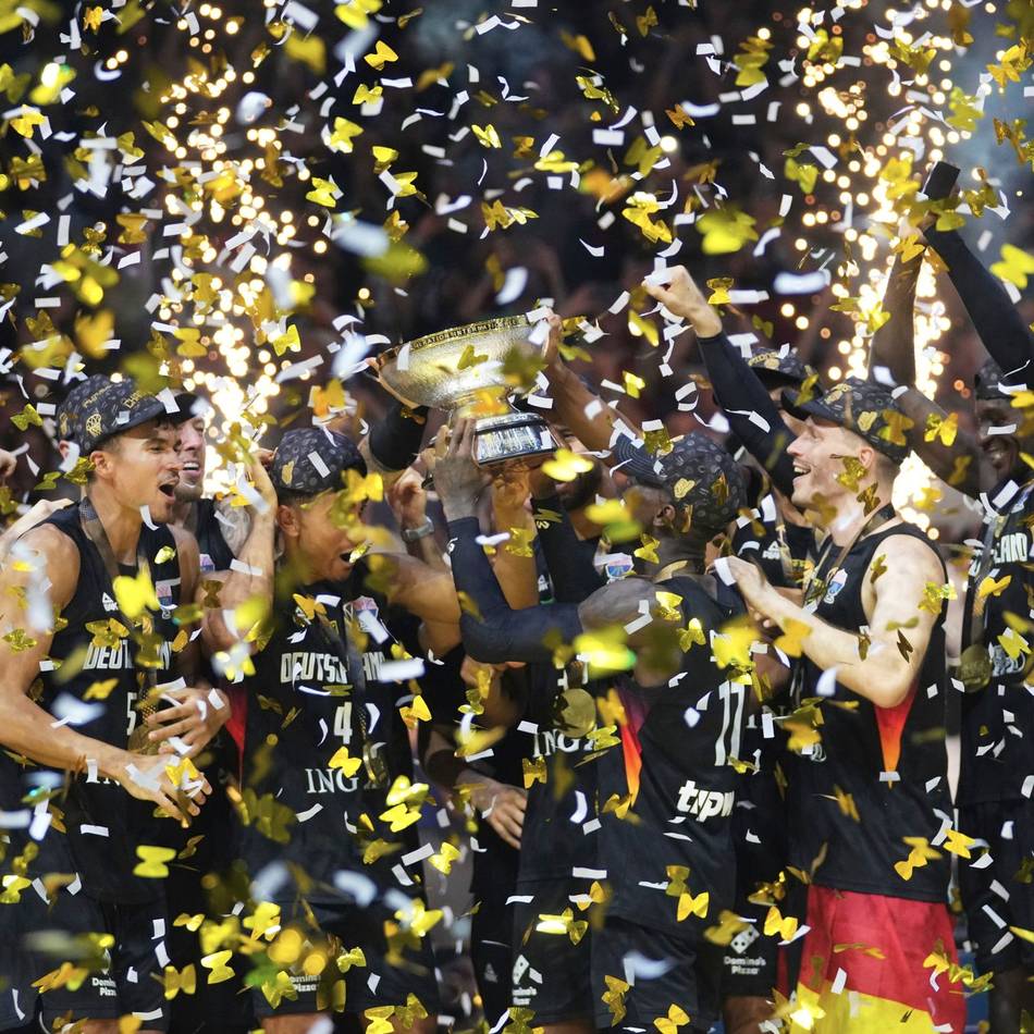 Rarität in der Sportgeschichte: Wie einst Kaiser Franz – Deutschlands Basketballer und ihr historisches Jahr