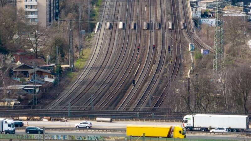 Zwischen Duisburg und Essen: Bahn kündigt fünfte mehrwöchige Streckensperrung an