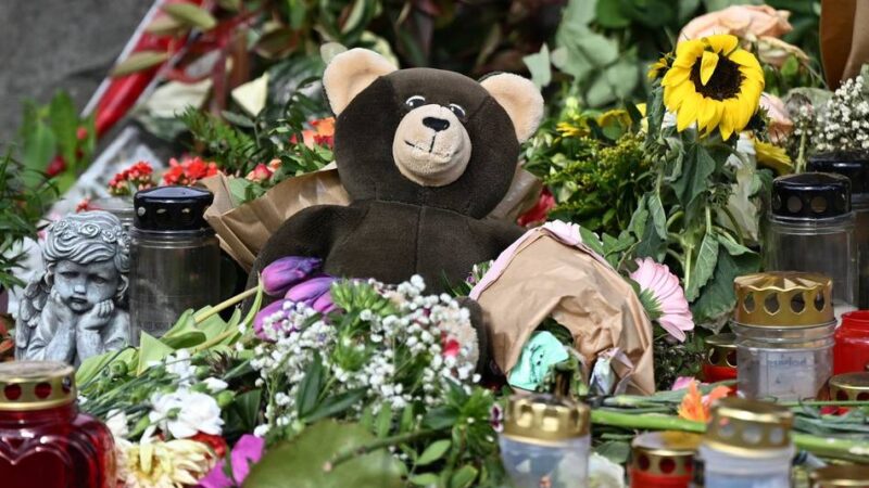 Tod einer 19-Jährigen in Remscheid: Frauen mit 640-PS-Sportwagen erfasst – Anklage wegen Mordes