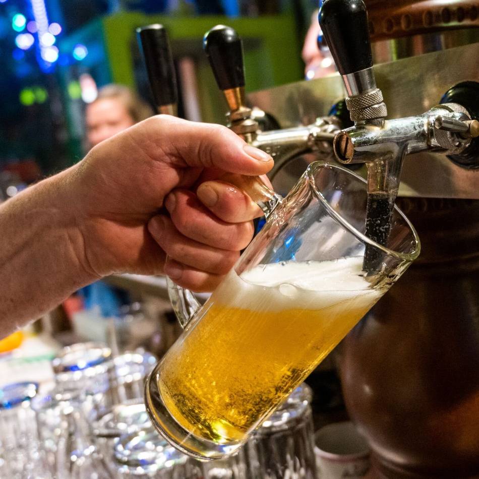 Wirtschaft in Mönchengladbach: Immer mehr Unternehmen können Rechnungen nicht zahlen