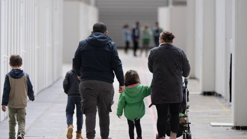 Abschiebung zuvorgekommen: Armenische Familie aus Leverkusen hat Deutschland verlassen