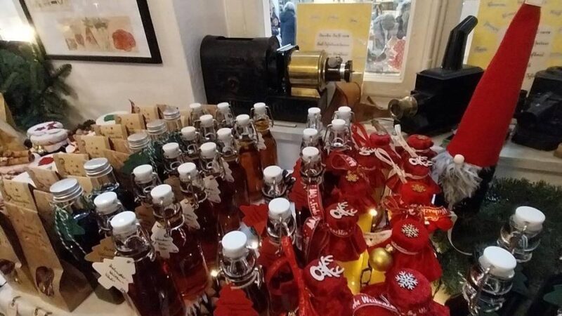 Soroptimist Heiligenhaus aktiv: Große Spende nach „klitzekleinem“ Markt