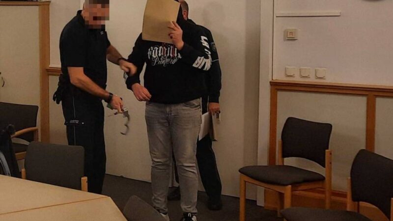 Prozess am Landgericht Kleve: Mann in Kalkar angeschossen – Angeklager spricht von Versehen