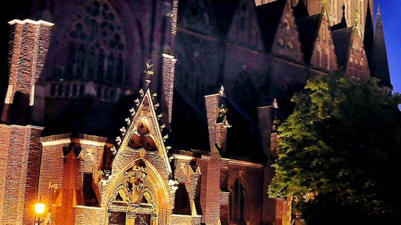 Adventskonzert in Dülken: Landesregierung installiert Videoleinwand für alle