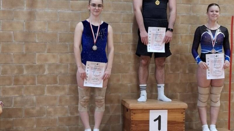 ATV Hückeswagen: Trampolinturner ermitteln ihre Vereinsmeister