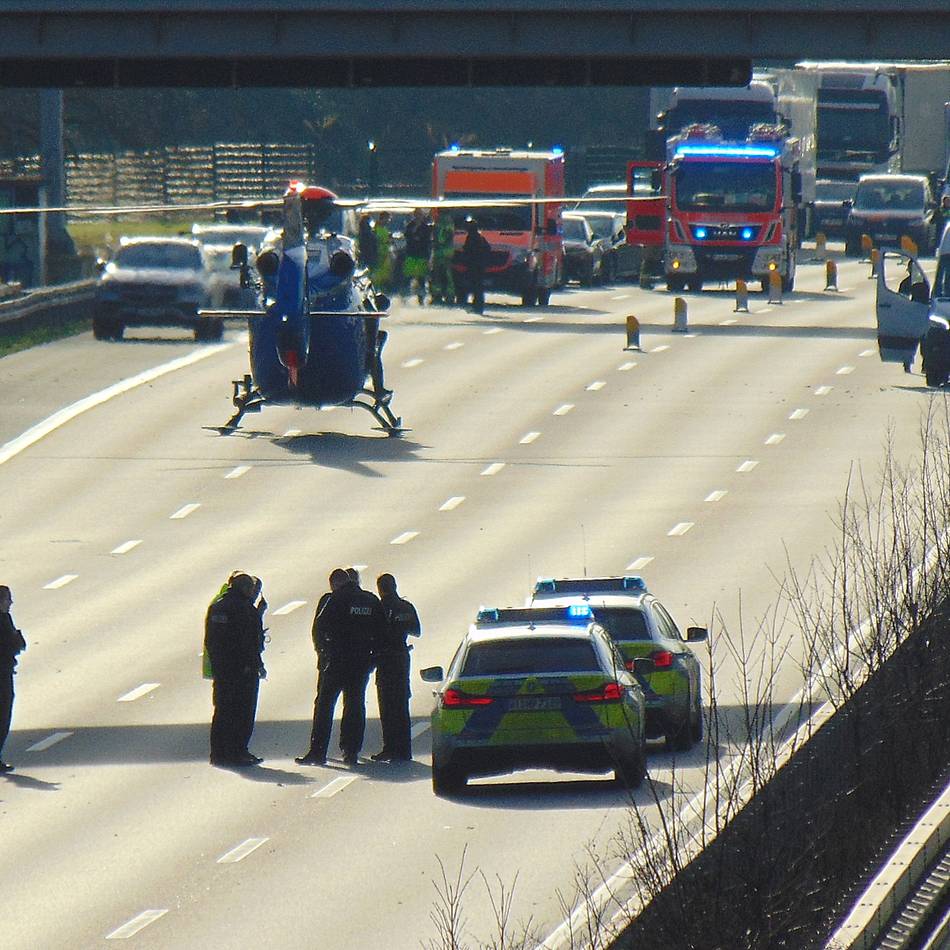 Nach Explosion in Offenbach: Wilde Verfolgungsjagd endet auf A3 bei Leverkusen