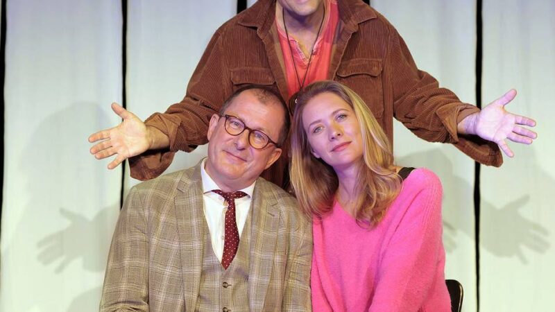 Aufführung in Goch: Krimi-Komödie „Achtsam Morden“ im Kastell