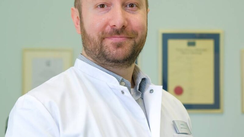 Facharzt Ruben Tshagharyan: Augenarztpraxis in Emmerich unter neuer Leitung