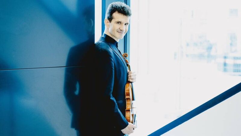 Deutsche Kammerakademie Neuss am Rhein: Ein Weihnachtskonzert mit Uraufführung